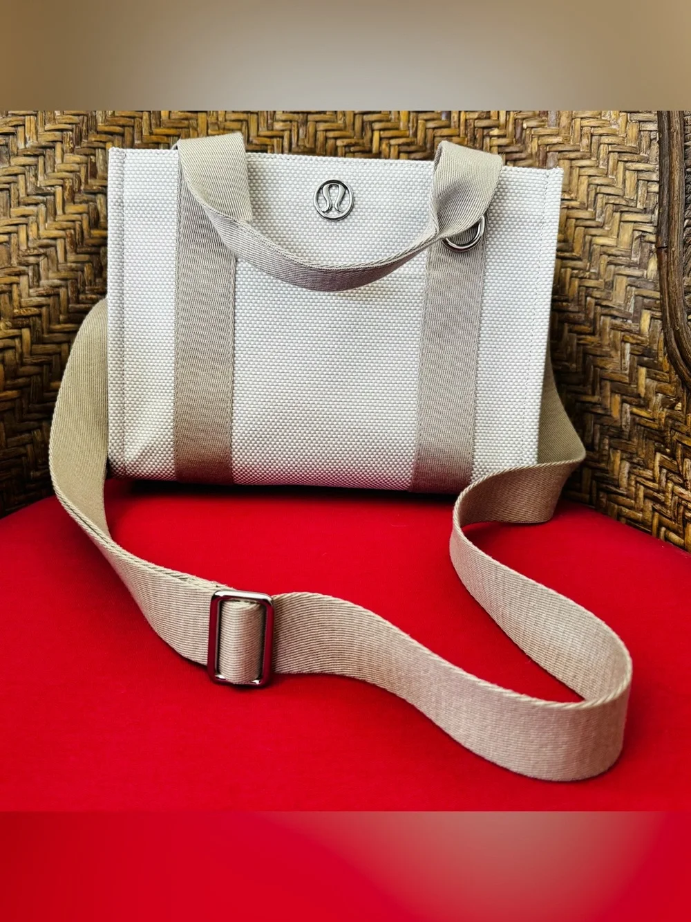 Lululemon Two-Tone Canvas Mini Tote Bag 4.5L Mojave Tan/ Light Ivory